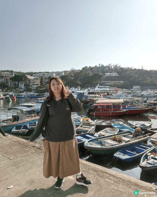 這裏是位於新界東面，有香港「後花園」之稱－西貢，在這裏能看見...