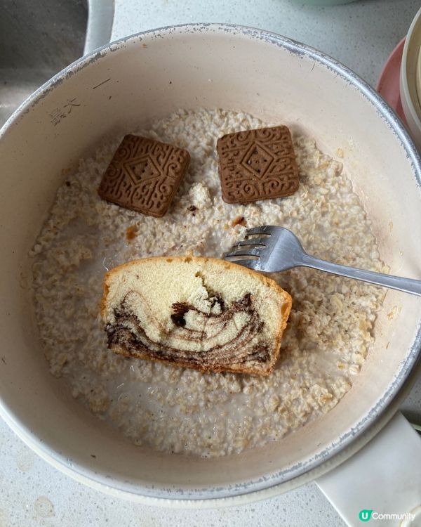 日式超市的蛋糕及環保小店的朱古力餅