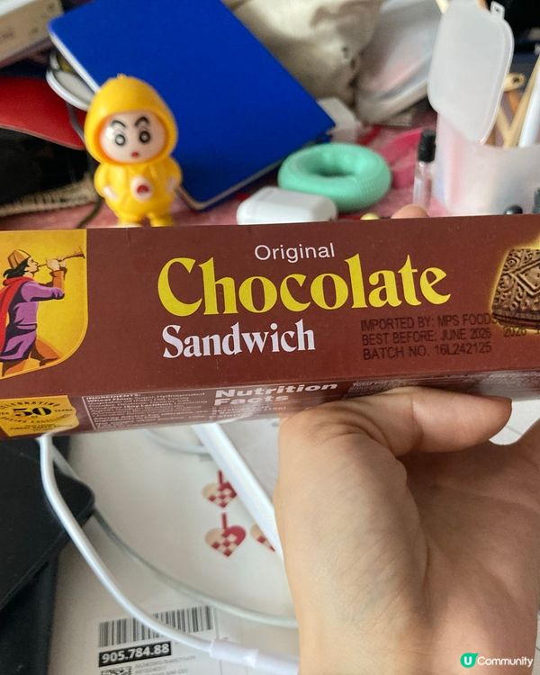 日式超市的蛋糕及環保小店的朱古力餅