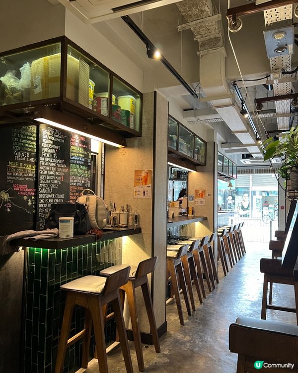 《堅尼地城出色Burger小店》