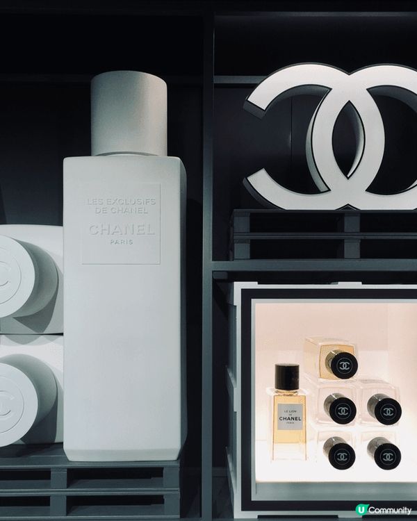 銅鑼灣京華中心每期都會以不同的主題來介紹Chanel 的美妝...