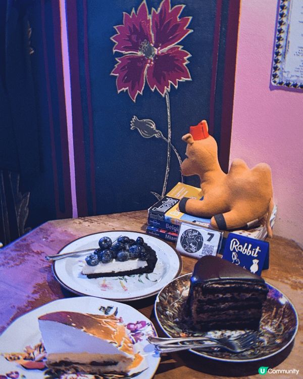 泰國必食的蛋糕，雖然唔係手信，但係啲蛋糕有好多種類，而且只係...