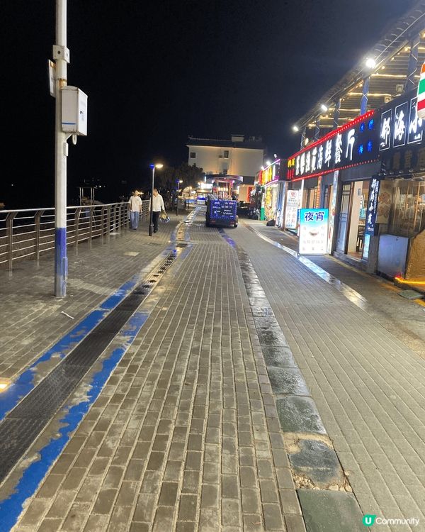 深圳南澳非常適合一家大細玩樂..有遊艇會！夜晚可以燒烤放煙花...