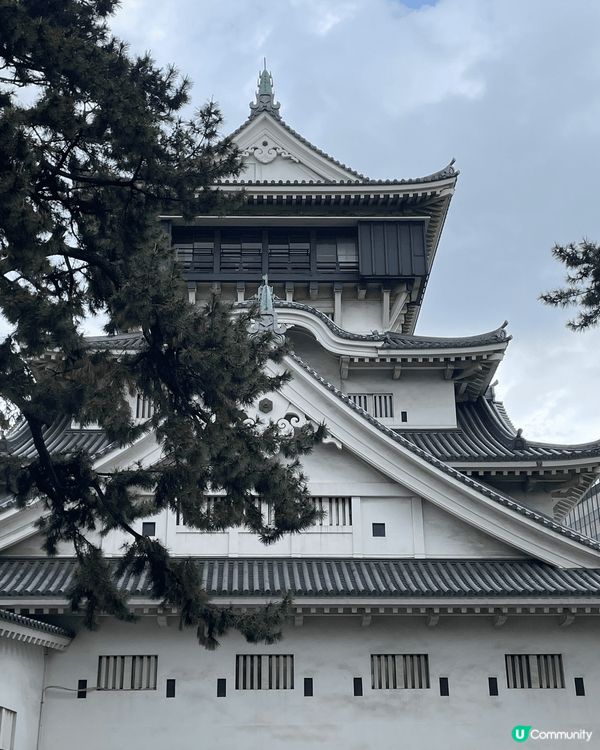 4月份櫻花季尾的日本福岡，天氣挺舒服的，十分適合旅遊。