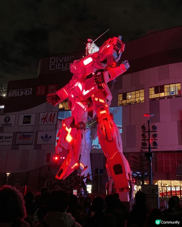 東京台場bills   可以一邊食住好好味既疏乎厘 一邊睇住...