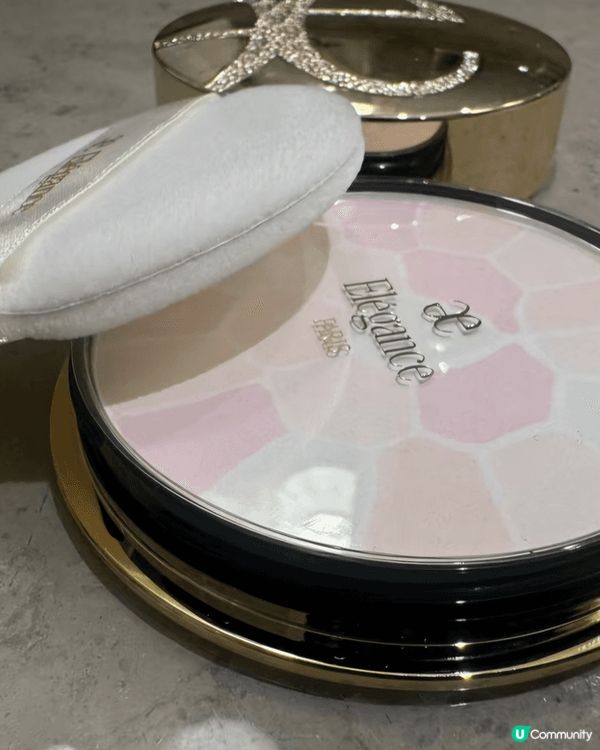 質感細緻豐盈，適合每天早上或定時使用，蜜粉餅如柔紗般自然遮蓋...