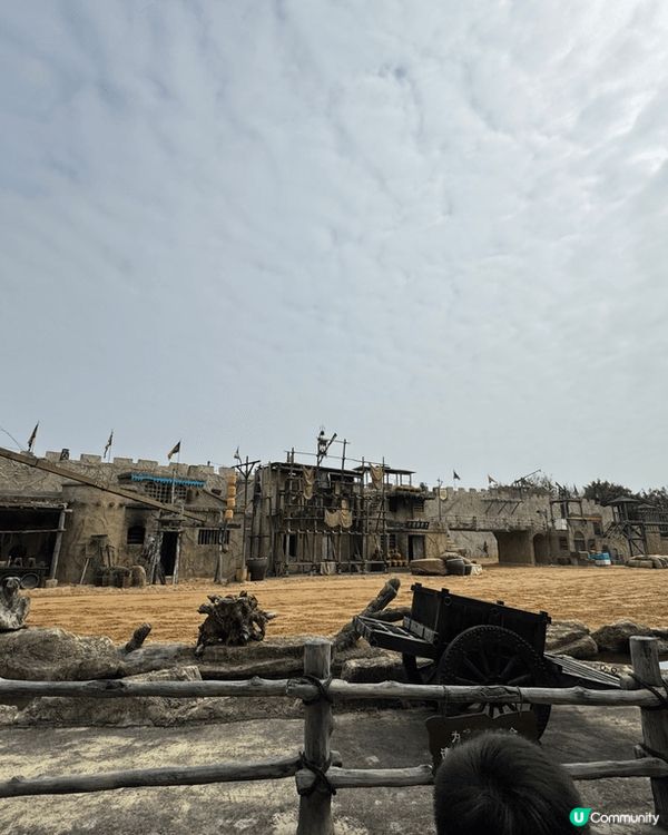 深圳錦繡中華民族村是一個專注於展示中國56個民族文化的主題公...