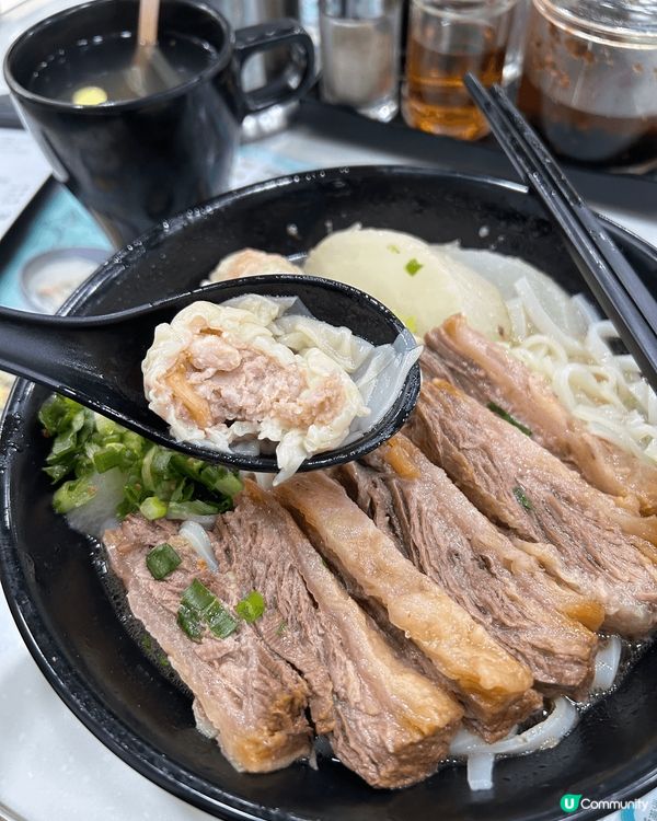 田記魚蛋美食，最出名係馳名嘅崩沙腩同埋金牌牛腩，淨係見到張圖...