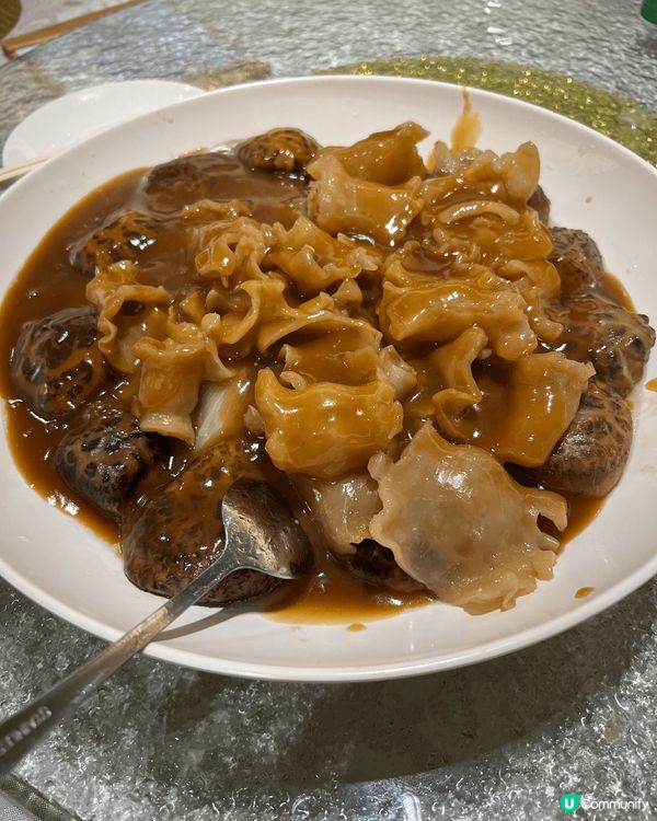 與一班朋友🧑‍🤝‍🧑飯聚，今次選擇咗吃中國菜，Club On...