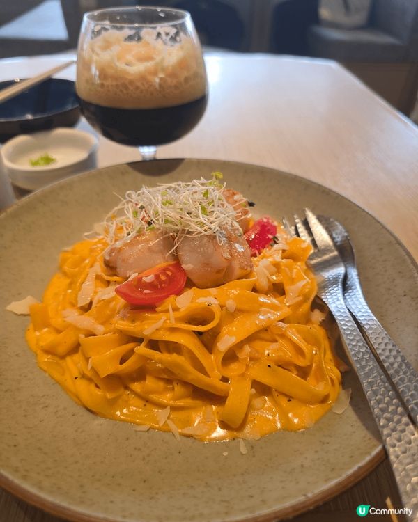 環境清靜～ 食品質素不錯，飲品也有特色， 地點方便和葵芳地鐵...