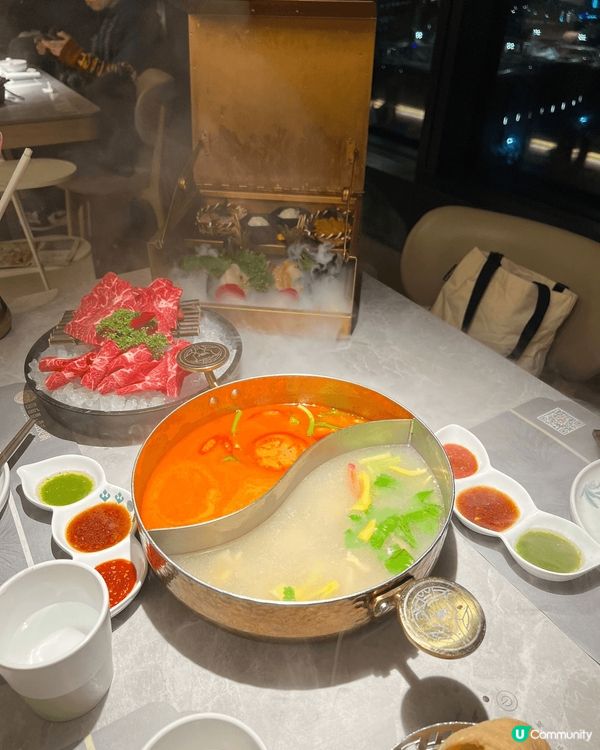 Airside 四面泰泰式火鍋，食品新鮮美味。環境舒適倘大。...