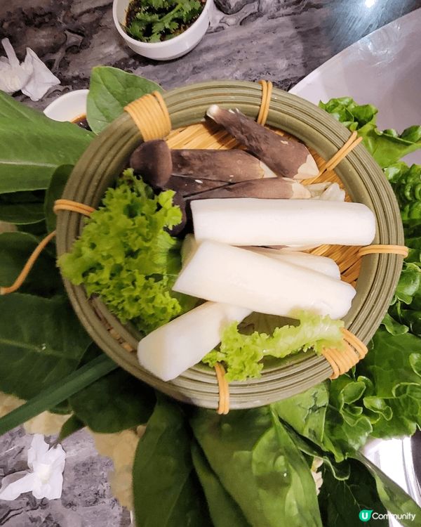 柴灣‘’家嫂‘’，任食火煱，連刺身，高質！