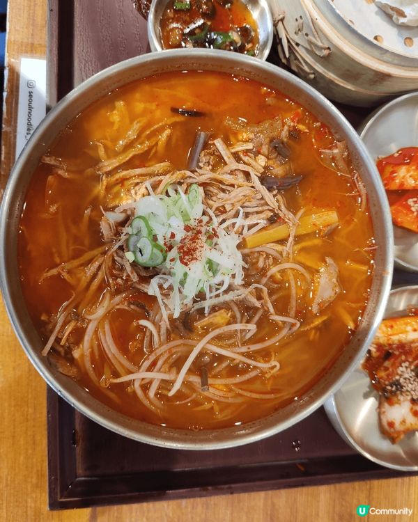 位於旺角廣華醫院附近的一間韓國餐廳食物，十分正宗，亦都好適合...