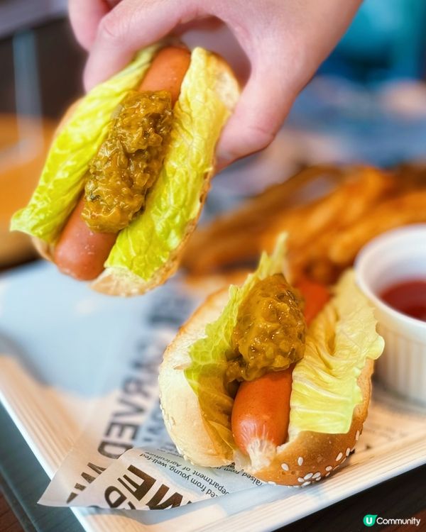 銅鑼灣皇冠假日酒店28樓嘆靚景🍹🥂環境開陽夠Chill