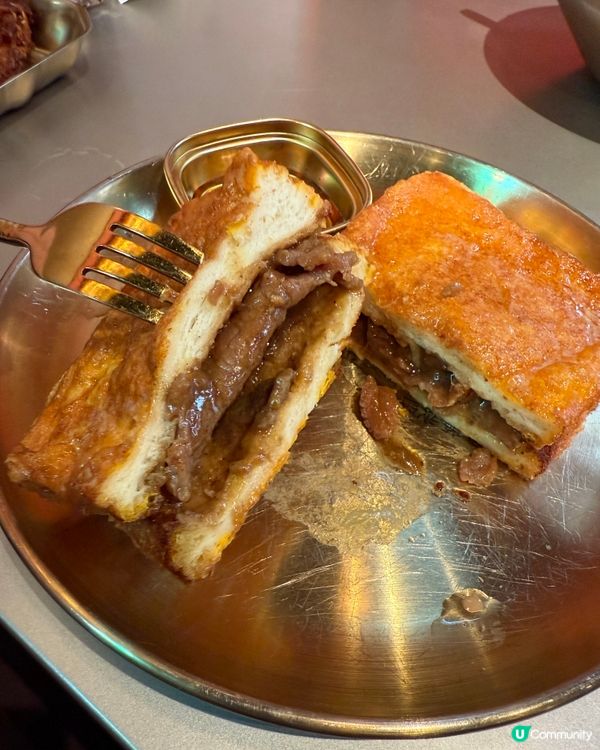 邪惡沙嗲牛肉西多,唔啱仲有沙嗲牛肉漢堡