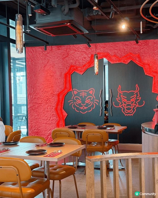 位於啟德體育園嘅🌟 餓虎藏龍🌟 餐廳❤️ 裝修開揚可以270...