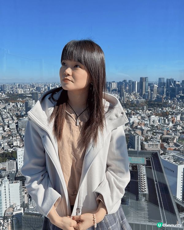 上個月日本東京之旅的澀谷sky打卡相，上到去真係好大風，好難...