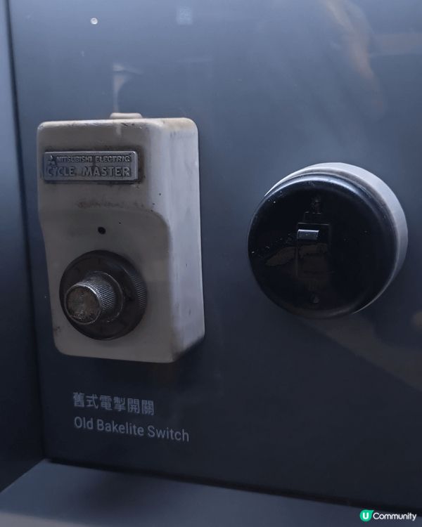 中電鐘樓文化館位處九龍亞皆老街,設於中電鐘樓內,聽到館長介紹...