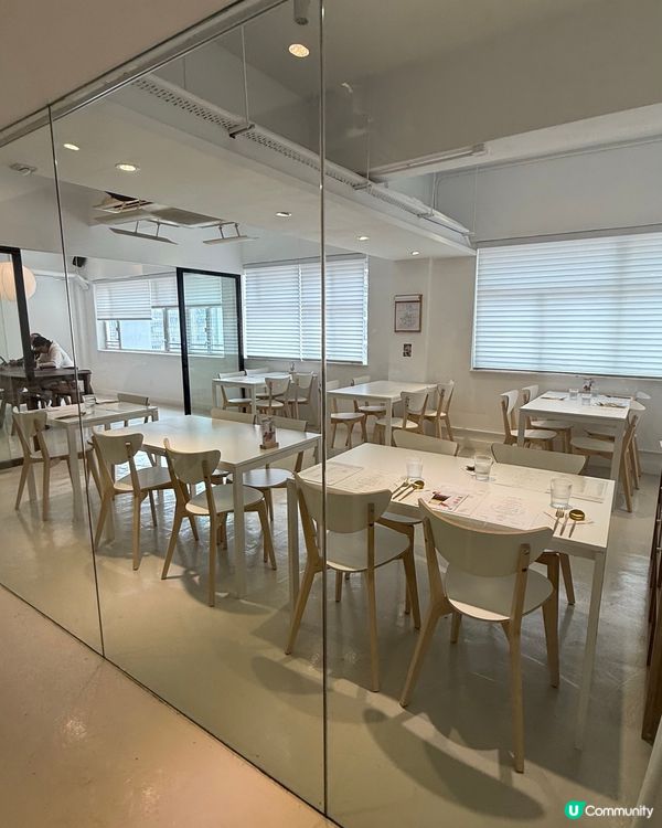 白色餐廳打卡聖地📸