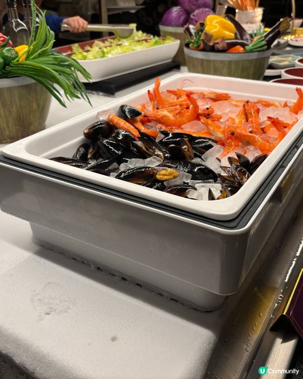 去迷離莊園食嘢🥰 最緊要係有得喺VIP 位睇煙花🎆😍