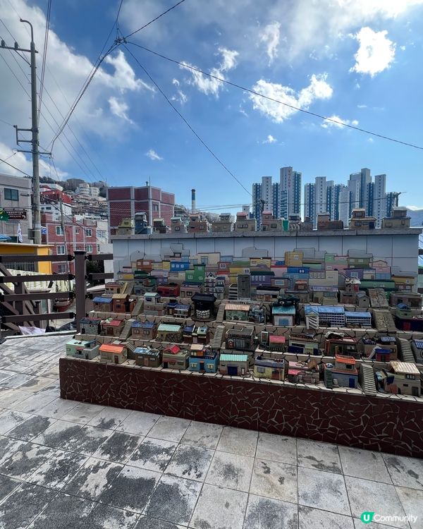 充滿彩色陽光之韓國釜山首爾之旅