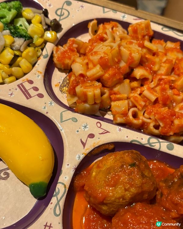 香港迪士尼樂園大冒險家餐廳自助午餐