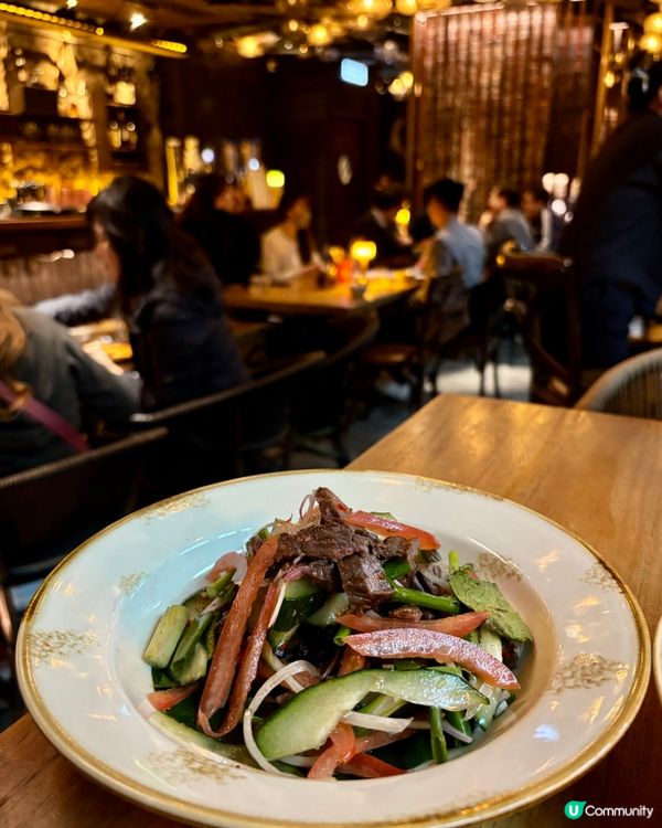 尖沙咀海景東南亞菜🤤  
抵食串燒，牛雞羊任你揀！