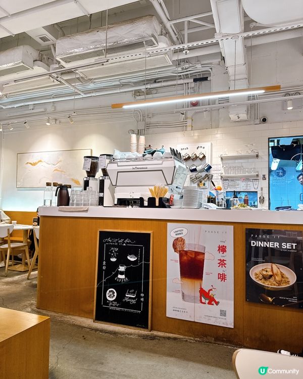 放鬆聚會好去處 🥂  

約咗幾個朋友傾計放鬆,大家都投票揀