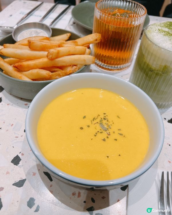 荃灣荃新天地好味推介✨煙肉溫泉蛋扭扭通配荷蘭鬆餅🥞🤤🤤🤤