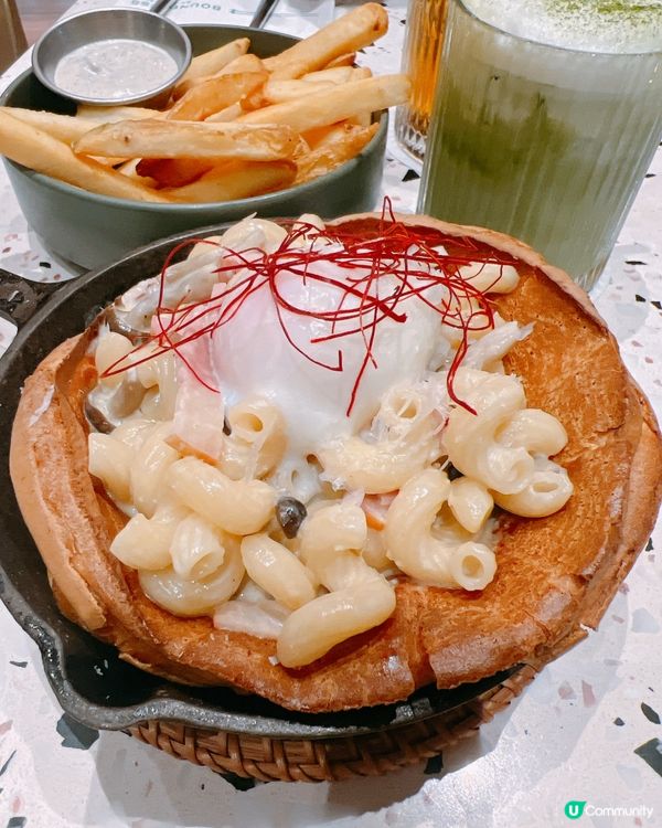 荃灣荃新天地好味推介✨煙肉溫泉蛋扭扭通配荷蘭鬆餅🥞🤤🤤🤤