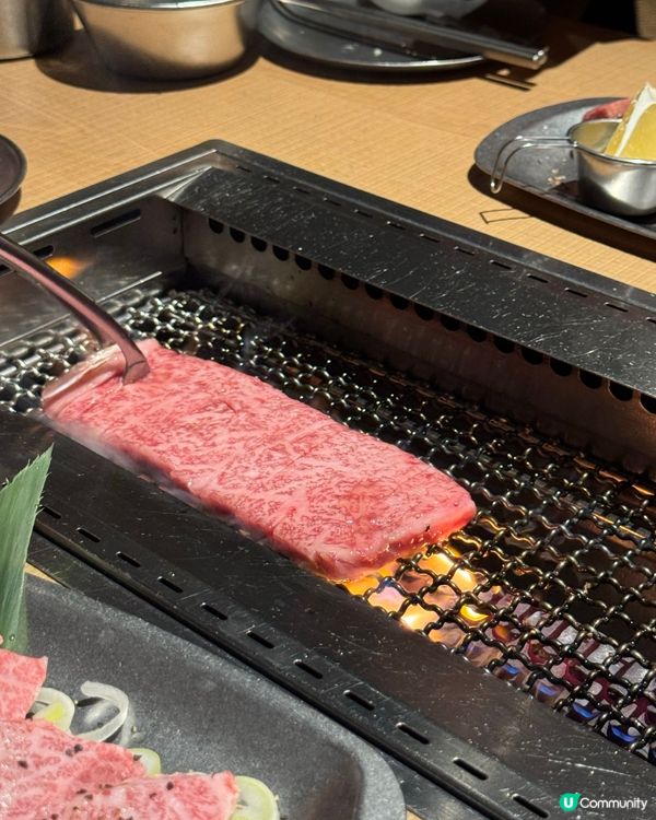 鬧市中的露營風燒肉餐廳🏕️