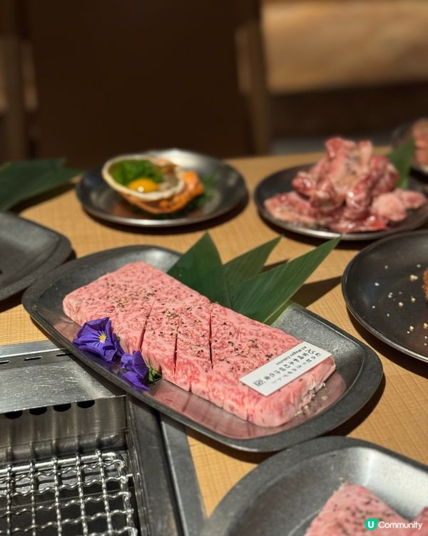 鬧市中的露營風燒肉餐廳🏕️