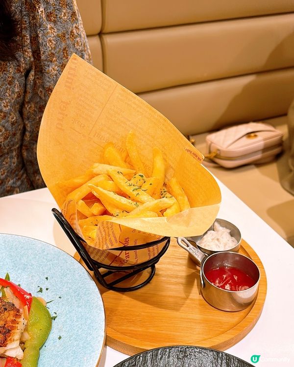 🎏超近葵廣好Fancy嘅Cafe🌸Rosie