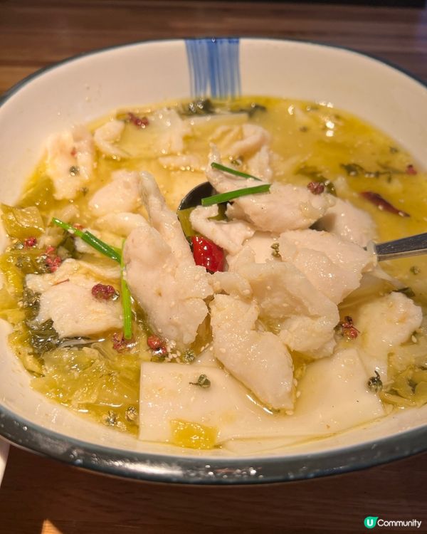 外婆家（卓悅匯店）｜酸菜魚+免費柑桔水+花生杏脯