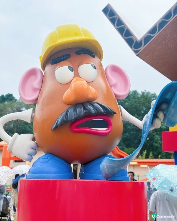 他和我去迪士尼