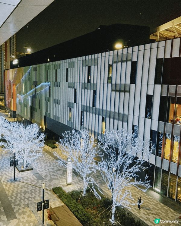 去啟德除左行新商場外，仲可以去埋香港啟德體育園「偽六本木」打...