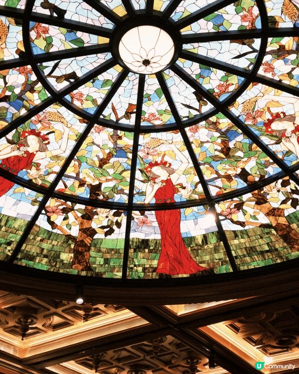 灣仔最美西餐廳！前身係張敬軒嘅仙后餐廳～新店保留彩色玻璃天花...
