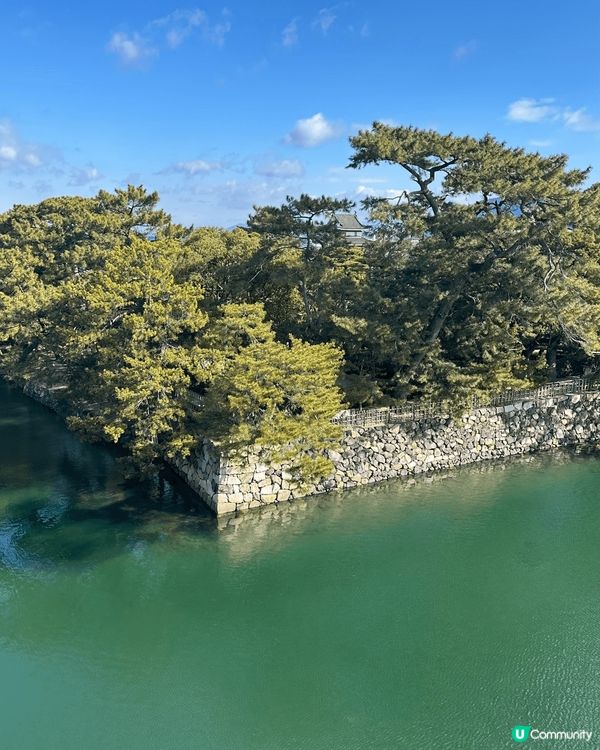 這個是這個是高松的玉藻公園，而高松城亦在這公園內，這個公園都...