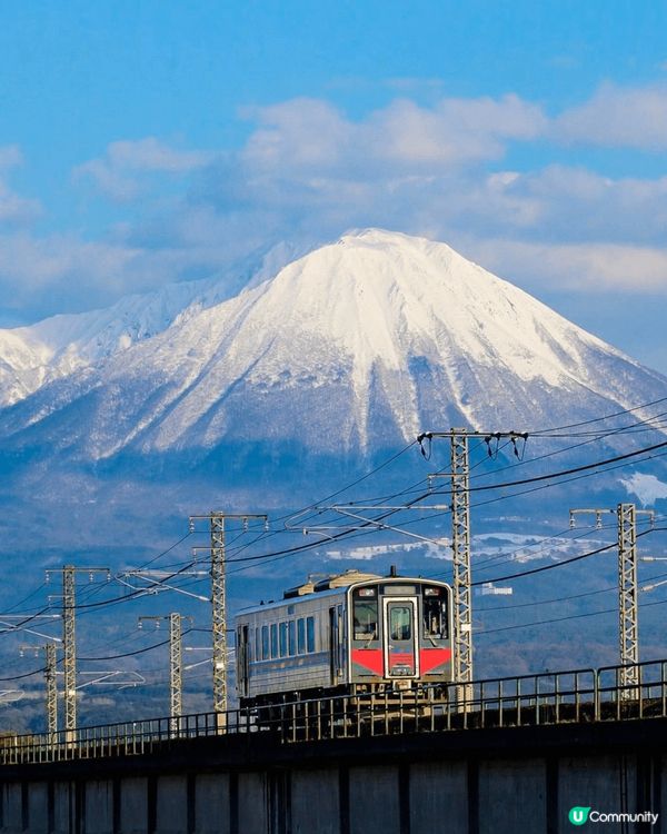 我很喜歡記錄一些美麗的風景，尤其是日本火車，外觀很吸引再加埋...