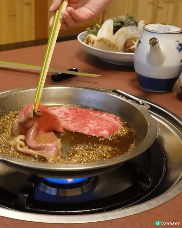 講到去東京，絕唔可以錯過『淺草今半』，有過百年歷史，係壽喜燒...