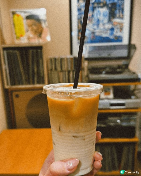 名古屋再搭JR/駕車大約1小時後可以到達高山，高山老街非常特...