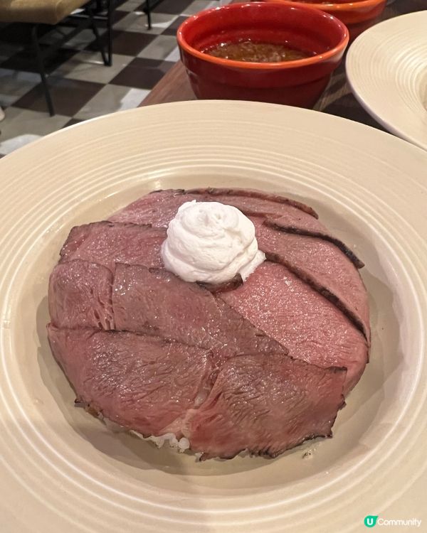 11區傢俬行街搵食😋和牛牛肉飯勁正！🤤