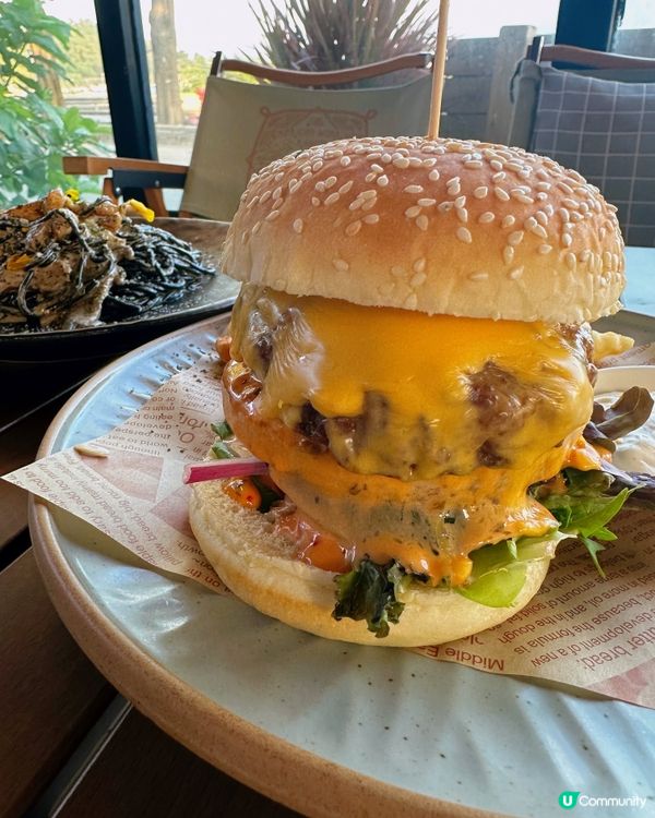 Cafe x 貓貓 x 按摩🤩大尾篤海邊天台靚景😍