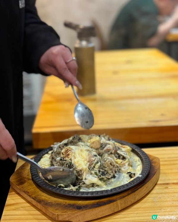 【尖沙咀｜人氣邪惡芝士蛋漿熔岩炒飯】