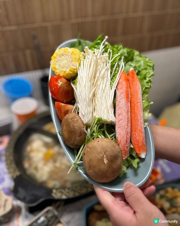 銅鑼灣火鍋放題🔥 牛站極黑和牛片套餐！甜品超多選擇！