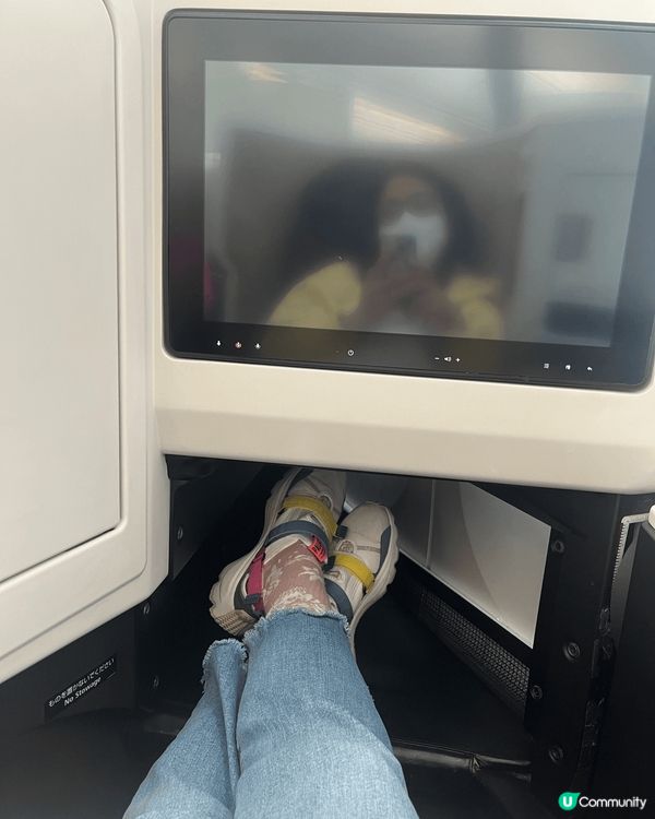最近去左東京, 第一次坐business class, 座位...