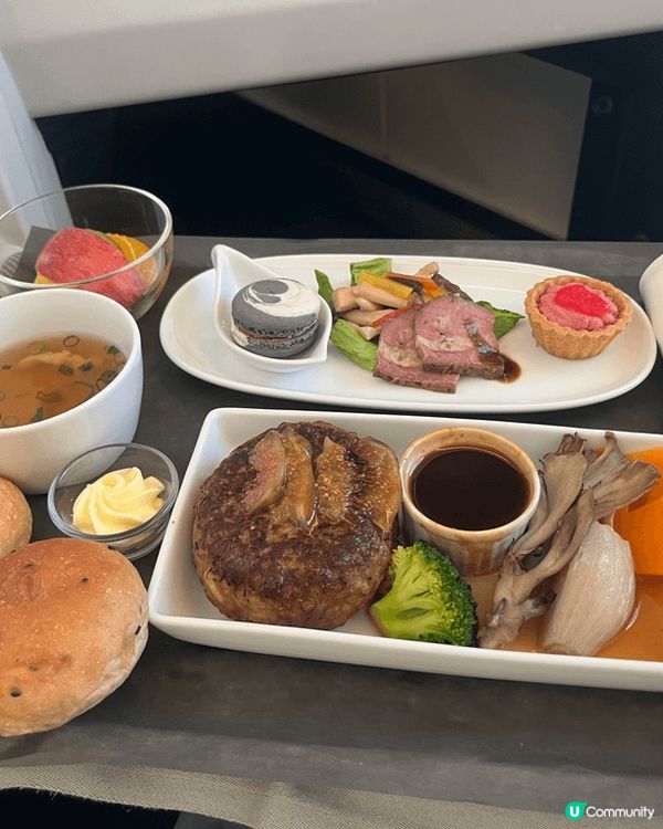 最近去左東京, 第一次坐business class, 座位...