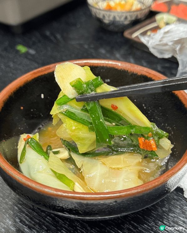 去福岡一定要試最出名嘅牛腸鍋，今次去左間百年老店，睇到都已經...