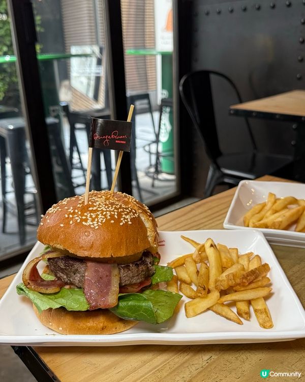 銅鑼灣巨大漢堡包，滋味無窮，環境chill到爆💥