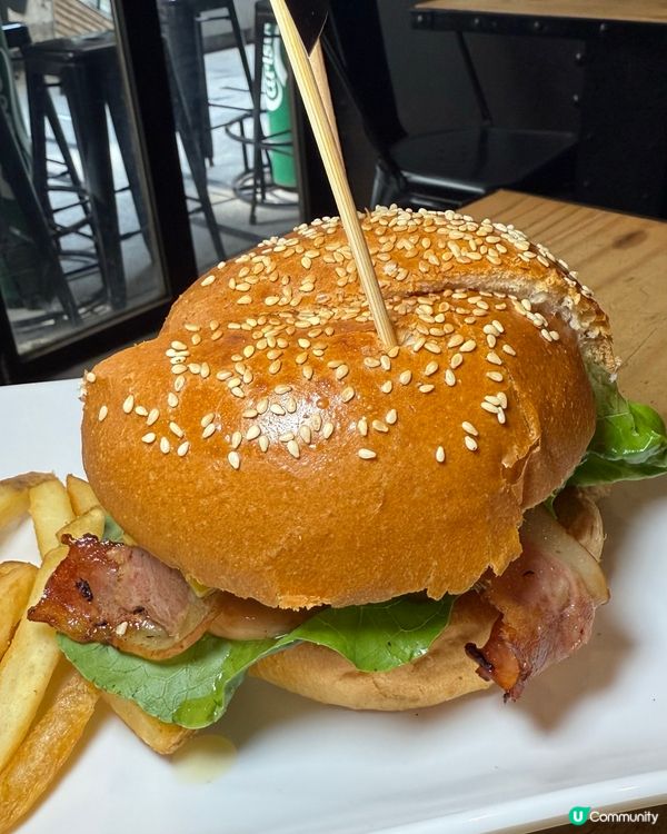 銅鑼灣巨大漢堡包，滋味無窮，環境chill到爆💥